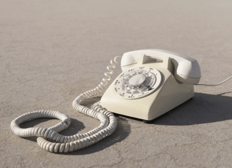 31 Ways Life Was Different Before Everyone Had a Smartphone