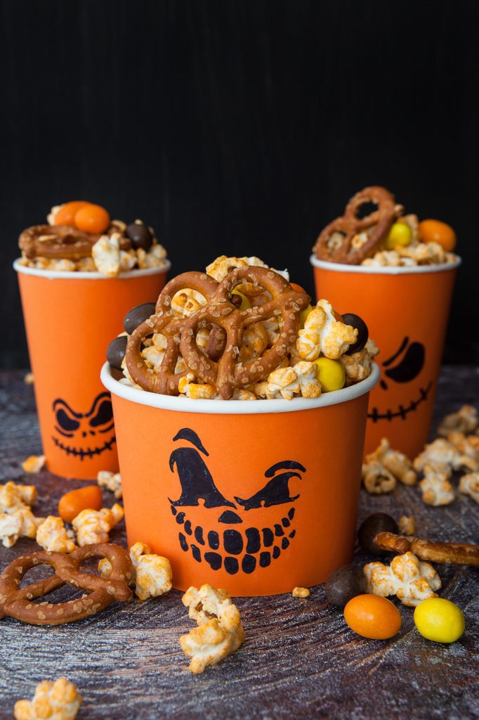 17 Cheap Halloween Treats That Cost Less Than a Bag of Fun-Size Candy – Zac Johnson